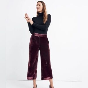 Madewell Velvet Huston Pull-On Crop Pants Pinot Noir Red | Women Medium